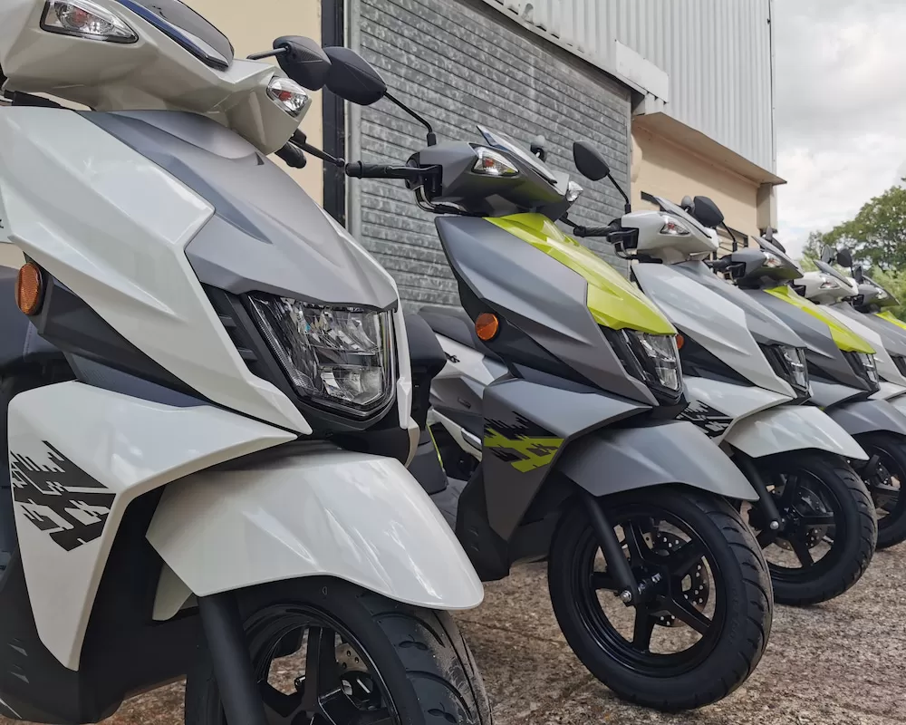 The Suzuki Avenis 125 scooter is in stock now at Laguna Motorcycles in Maidstone