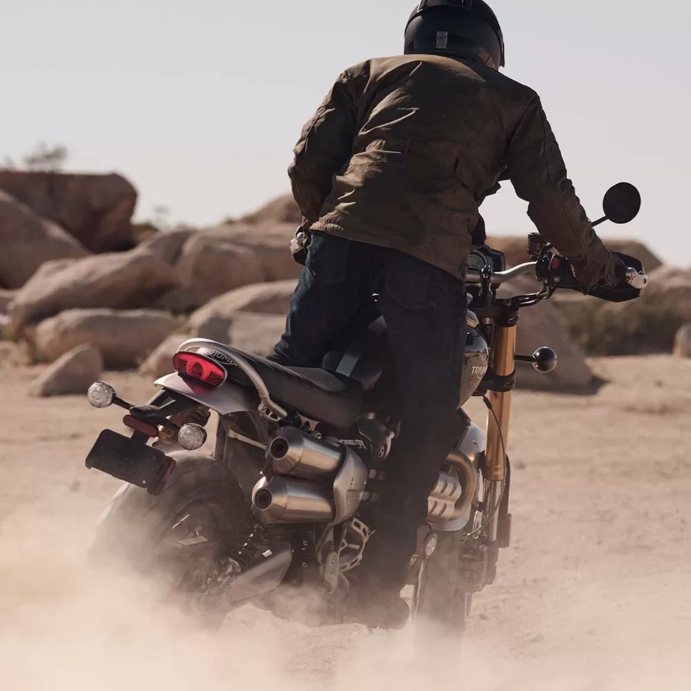 Triumph Scrambler 1200 models - Enjoy a £1,000 clothing & accessories voucher!