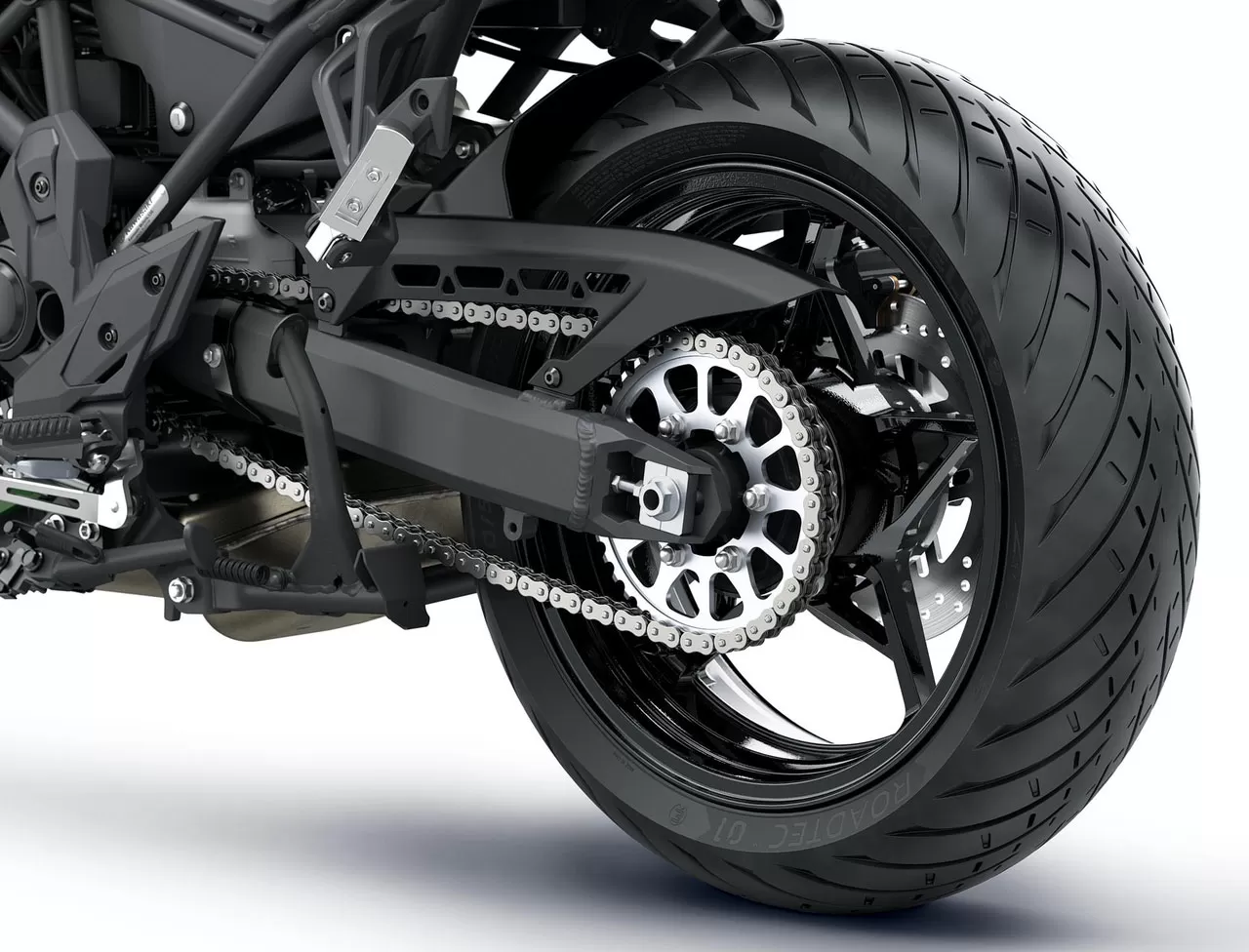 Kawasaki Versys 900 gallery image 2