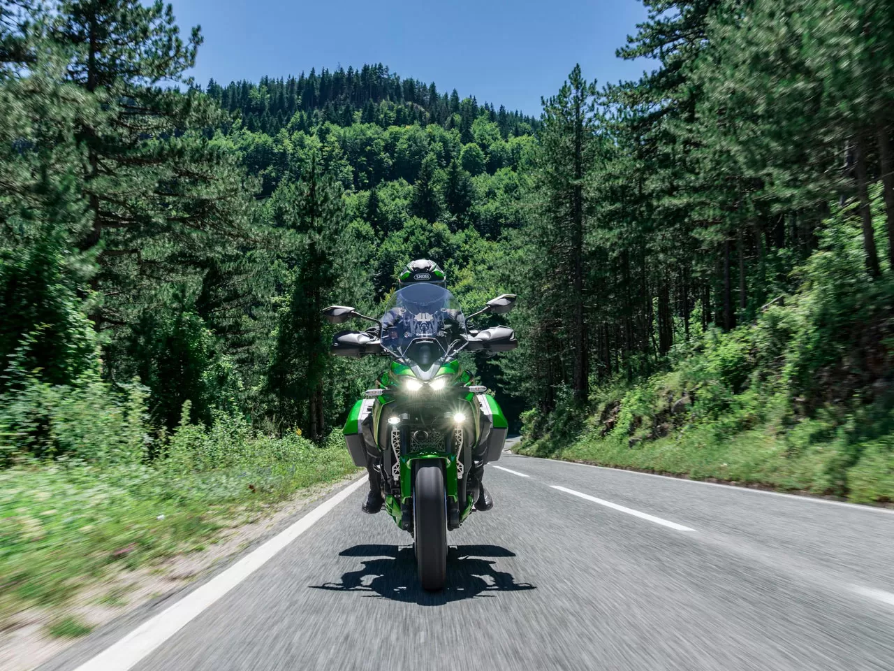 Kawasaki Versys 900 gallery image 7