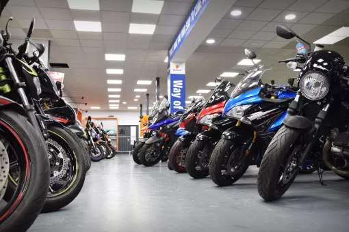 store_showroom_suzuki_DSC_0832.jpg