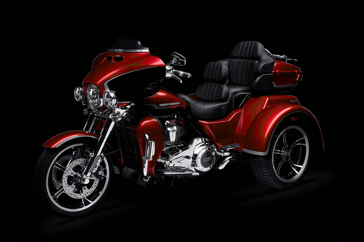 CVO™ Tri Glide™