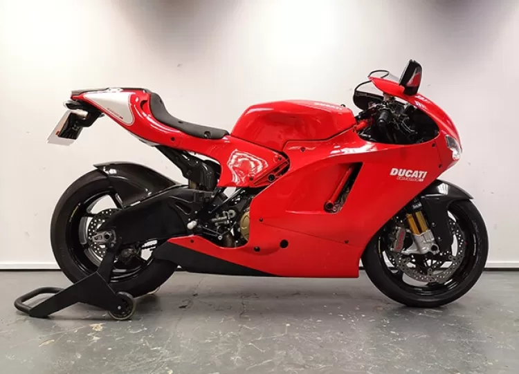 Ducati desmosedici rr shop for sale