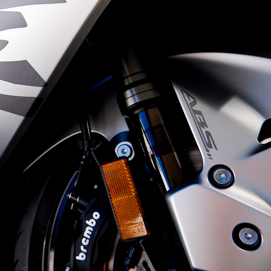 Suzuki Hayabusa Generation 3: The brakes Brembo
