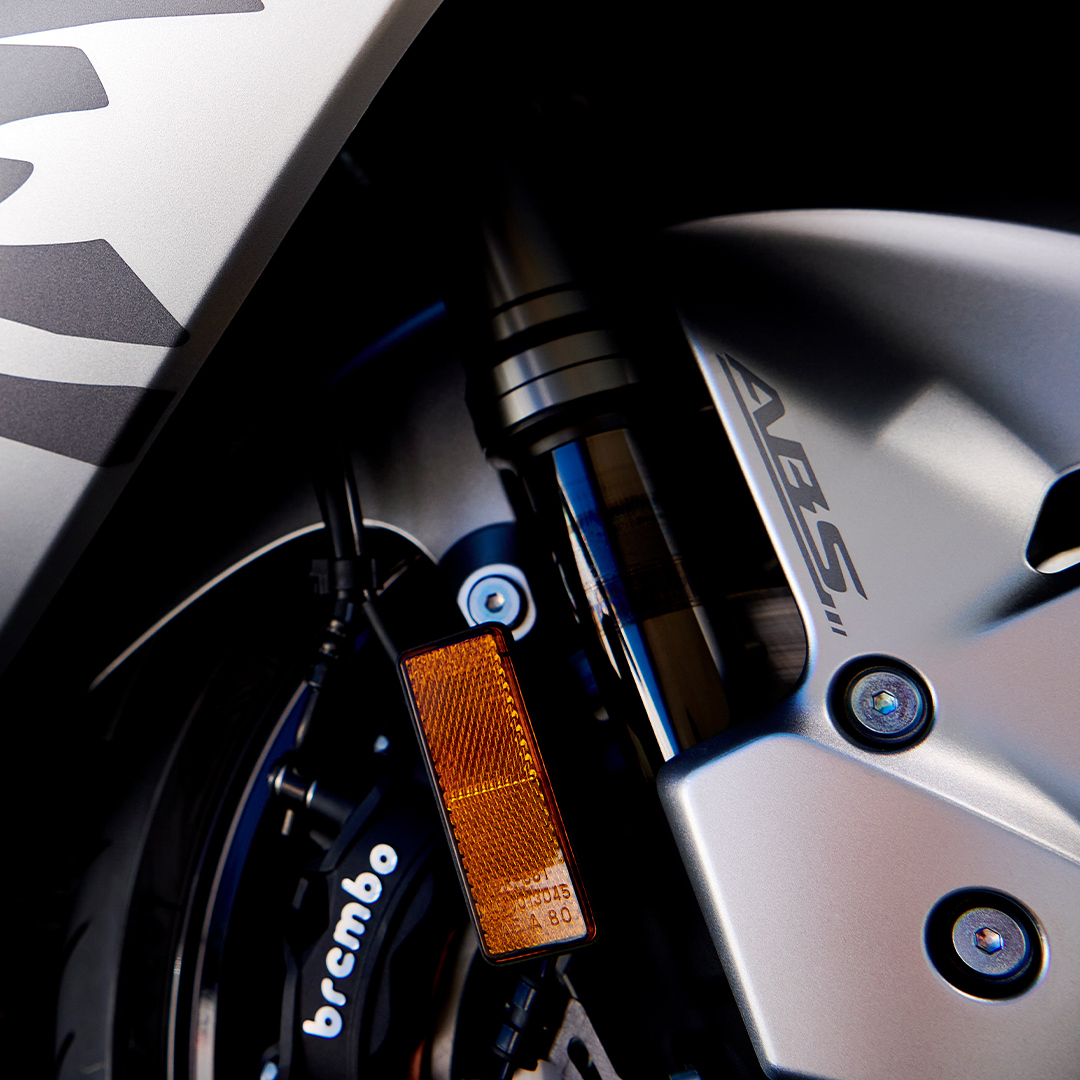 Suzuki Hayabusa Generation 3: The brakes Brembo