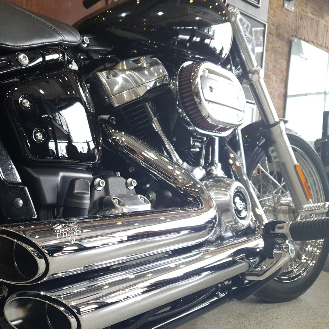 Harley-Davidson Harley Hotshots - Softail Standard 107