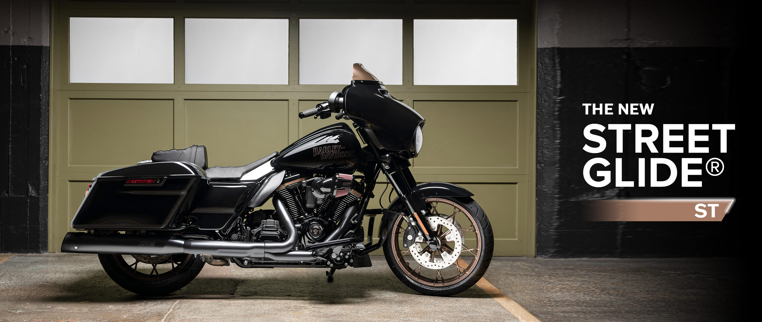 The all-new Harley-Davidson Street Glide ST Banner Image Side Profile