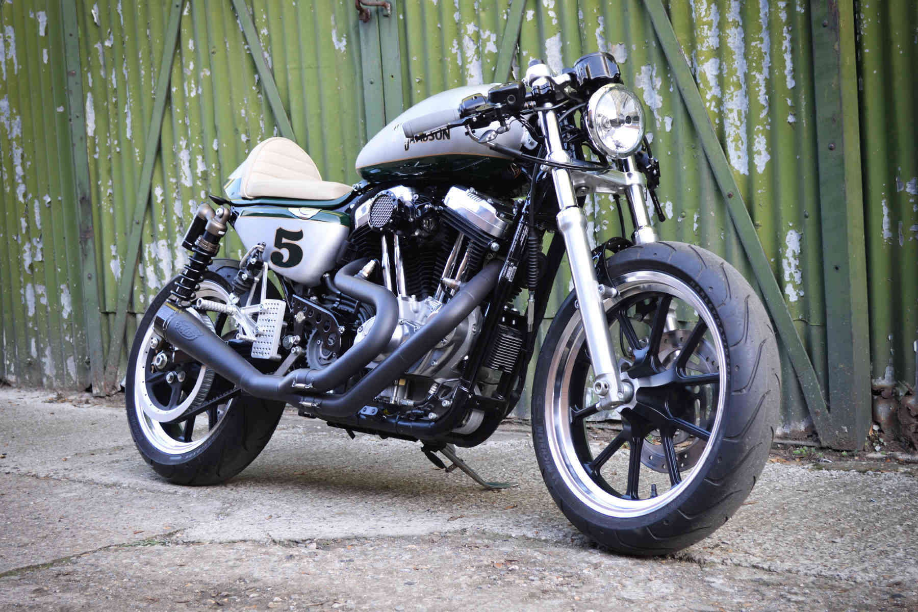 Junior 5 - Cafe Sportster Special