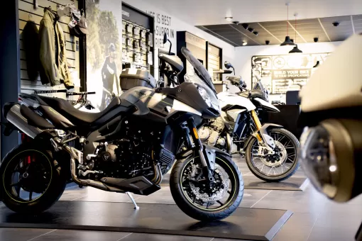store_showroom_DSC_0366.jpg