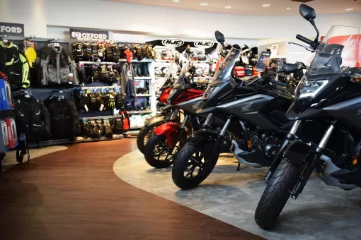 store_showroom_DSC_0065.jpg