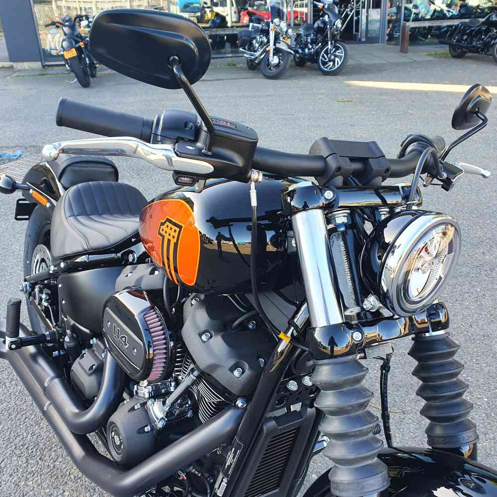 Street Bob® with Chubby handlebars