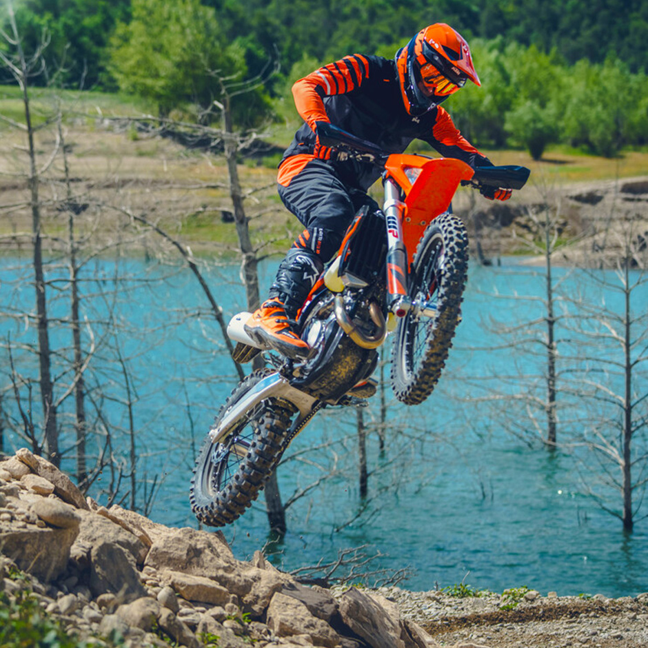 Enjoy a £1,000 clothing and accessories voucher when you purchase any new KTM Enduro model from Laguna Motorcycles in Maidstone or Ashford.