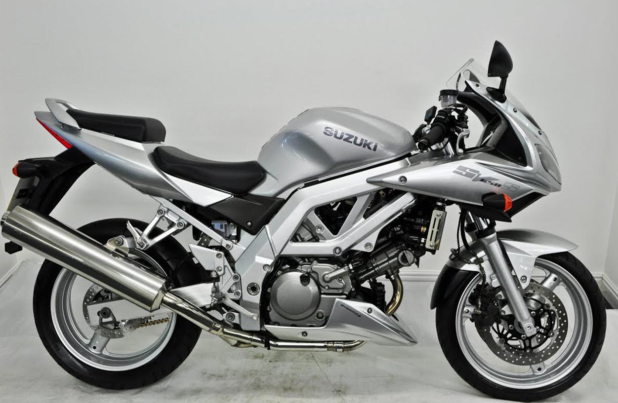 Suzuki SV650 K3 Photo