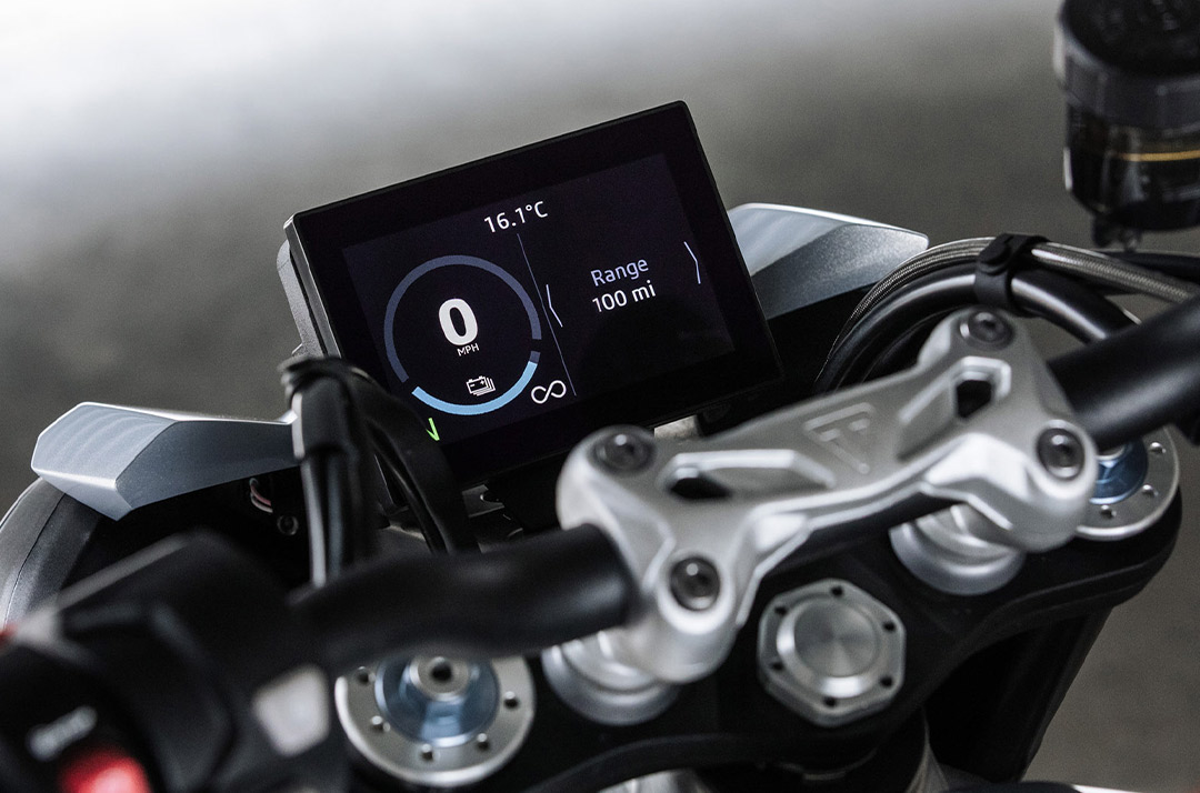 Triumph Motorcycles TE-1 TFT display